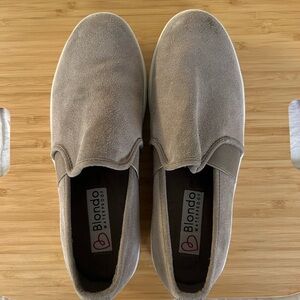 Suede Blondo Waterproof Shoes